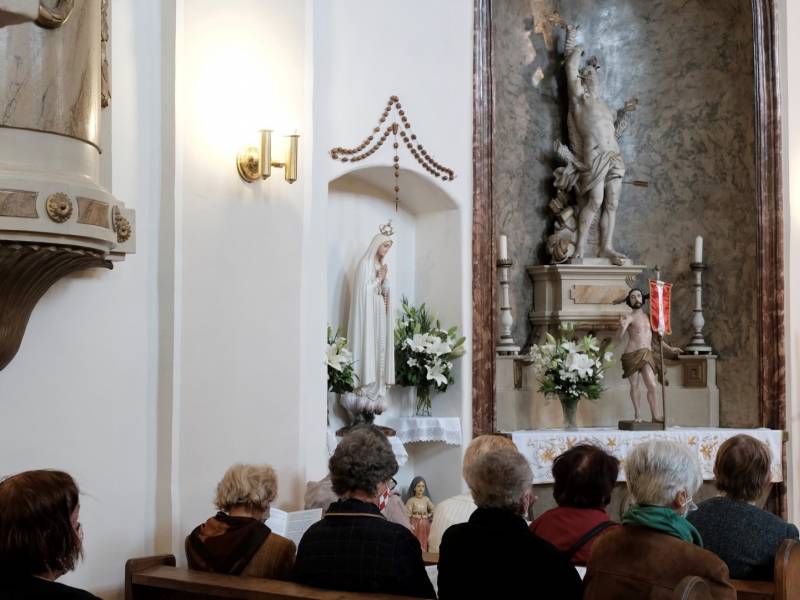 Engesztelő imanap (10).JPG